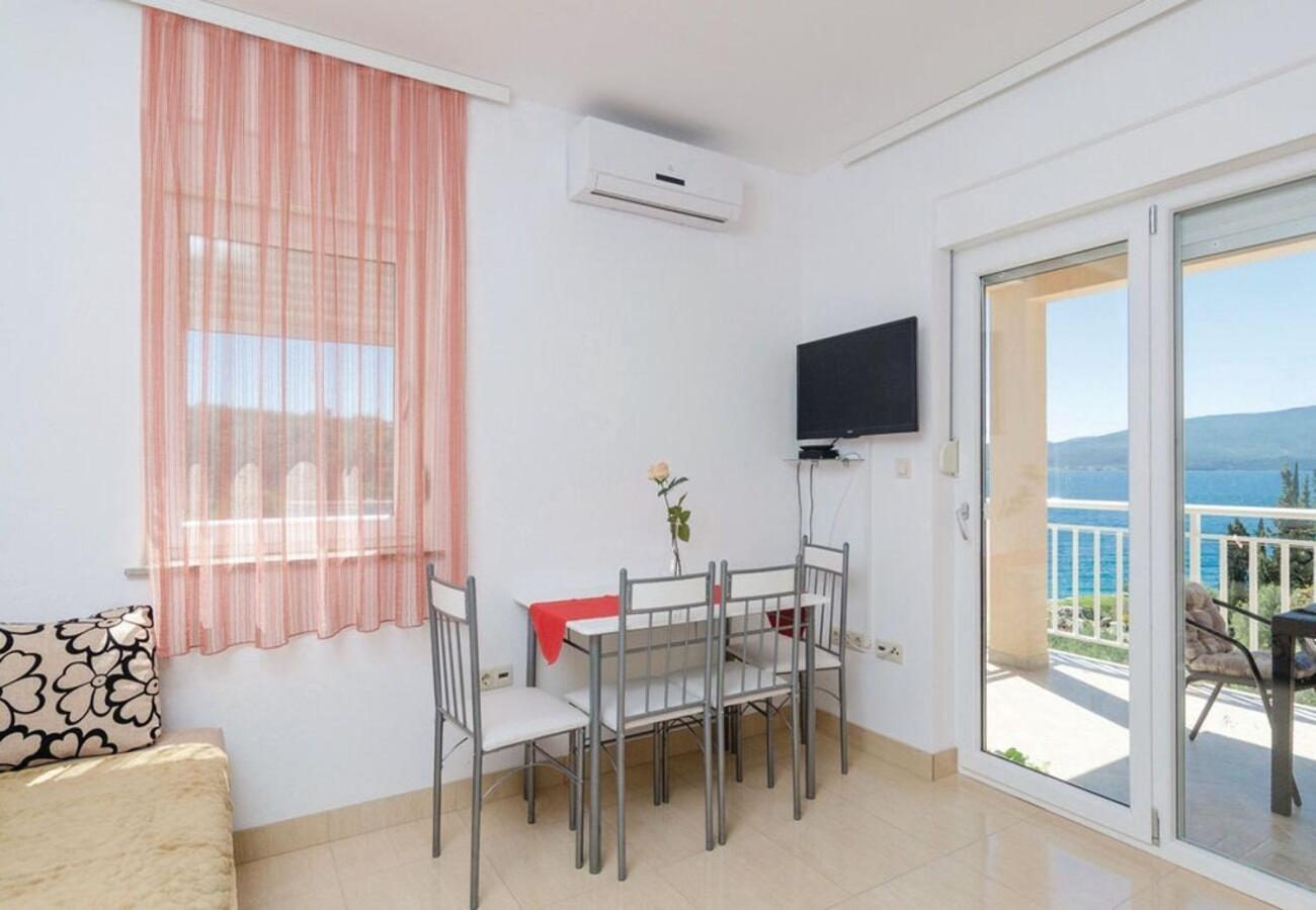 דובה Apartments Ljuba מראה חיצוני תמונה