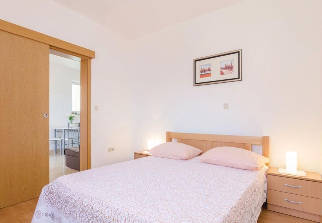דובה Apartments Ljuba מראה חיצוני תמונה